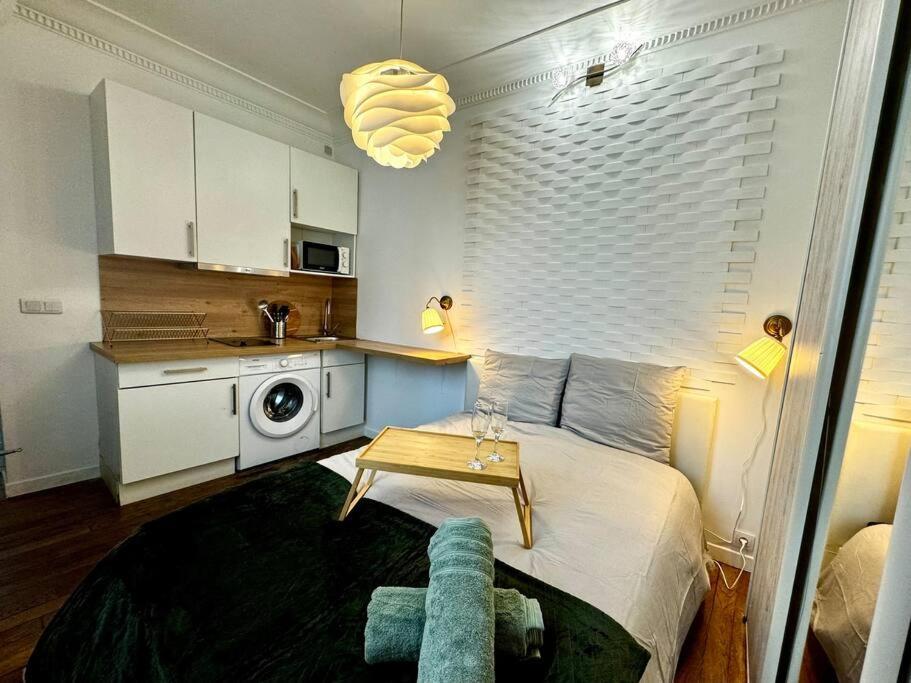 Champs-Elysees - Suite For 2 People Paříž Exteriér fotografie